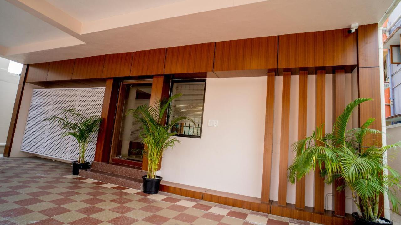 Revostay Royel By Crossway Chennai Exteriör bild